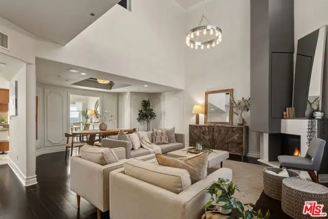 1717 S Barrington Avenue #103, Los Angeles, CA 90025 - Image #1