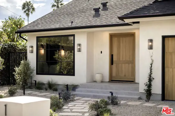 13114 Addison Street, Sherman Oaks, CA 91423