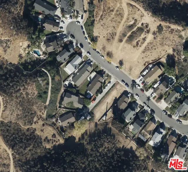 22908 White Pine Place, Santa Clarita, CA 91390 - Image #2