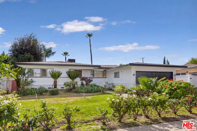 19168 Erwin Street, Tarzana, CA 91335 - Image #1