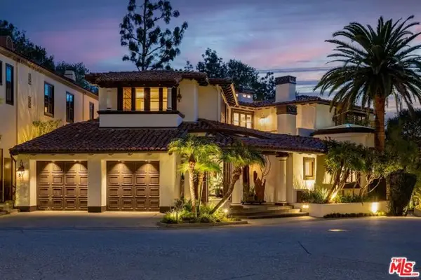 10288 Century Woods Drive, Los Angeles, CA 90067