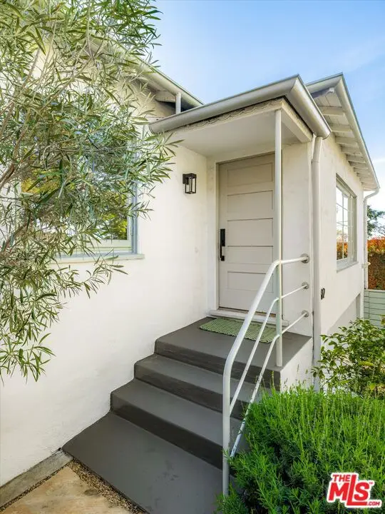 1322 E Cota Street, Santa Barbara, CA 93103 - Image #3