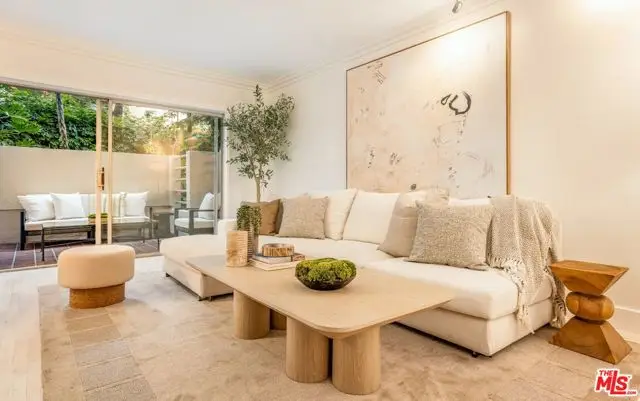 1131 Alta Loma Road #116, West Hollywood, CA 90069 - Image #1