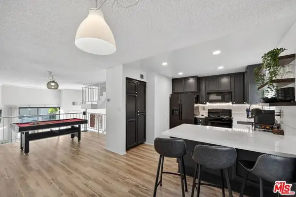 19355 Sherman Way #42, Reseda (los Angeles), CA 91335