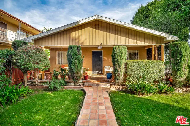 900 N Spaulding Avenue, West Hollywood, CA 90046 - #1