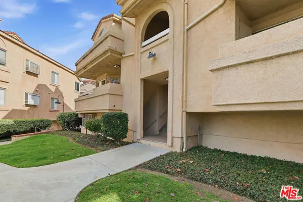 19834 Sandpiper Place #64, Newhall (santa Clarita), CA 91321