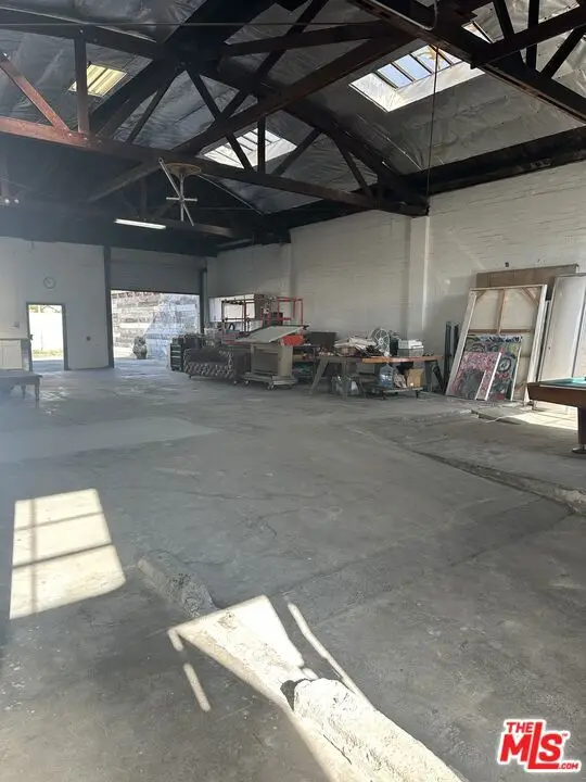 2411 Exposition Place, Los Angeles, CA 90018 - #2