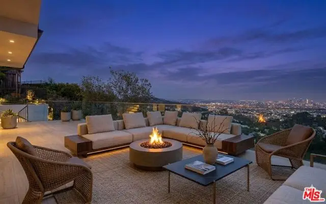 2021 Davies Way, Los Angeles, CA 90046 - #1
