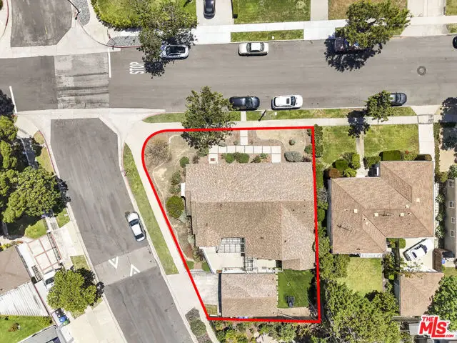 7801 Flight Ave #1, Los Angeles, CA 90045 - Image #1