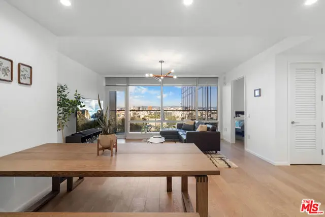 877 Francisco Street #1116, Los Angeles, CA 90017 - Image #3