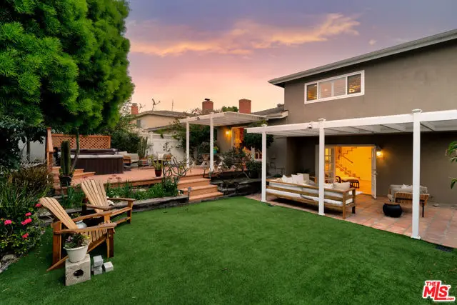 12557 Sanford Street, Los Angeles, CA 90066 - Image #2