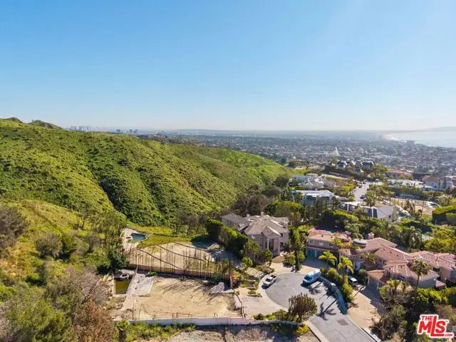 1433 Via Anita, Pacific Palisades, CA 90272 - Image #3