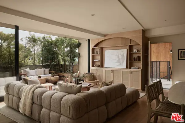 3214 Highland Avenue #2, Santa Monica, CA 90405