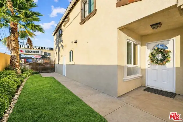 1503 E Gage Avenue, Los Angeles, CA 90001 - #2