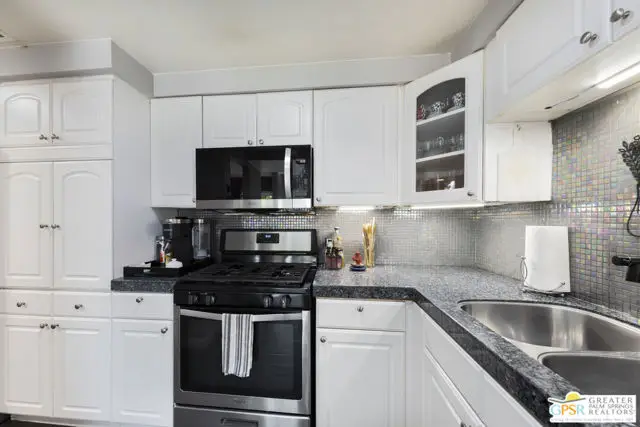 975 Village Square, Palm Springs, CA 92262 - #2