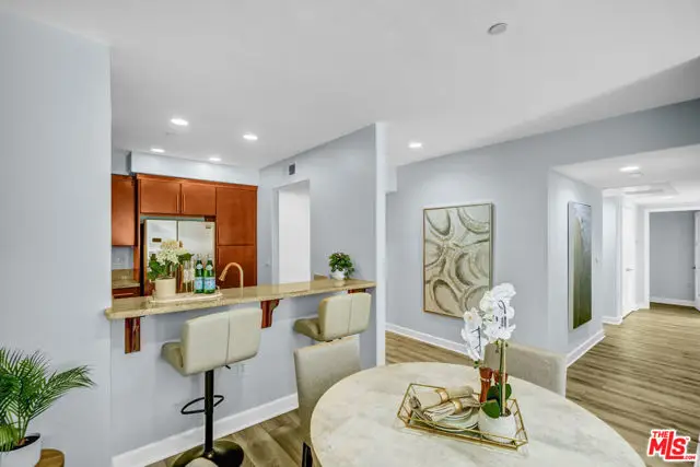 14412 Killion Street #205, Sherman Oaks, CA 91401 - #3
