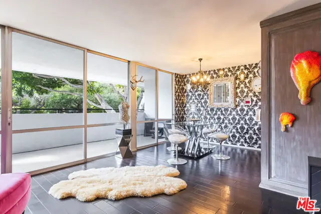 848 N Kings Road #102, West Hollywood, CA 90069 - #1