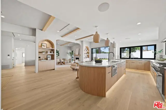 21626 Cezanne Place, Woodland Hills, CA 91364 - #1