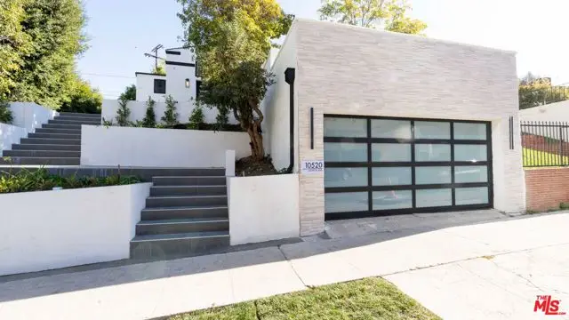 10520 Ashton Avenue, Los Angeles, CA 90024 - Image #2