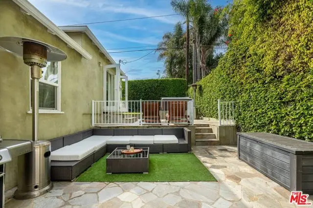 8335 Colegio Drive, Los Angeles, CA 90045 - Image #2