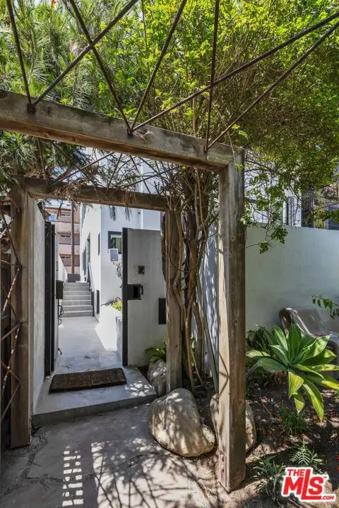 15 Reef Street, Marina Del Rey, CA 90292 - #3