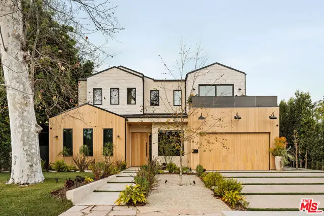 11937 Addison Street, Valley Village, CA 91607 - Image #1