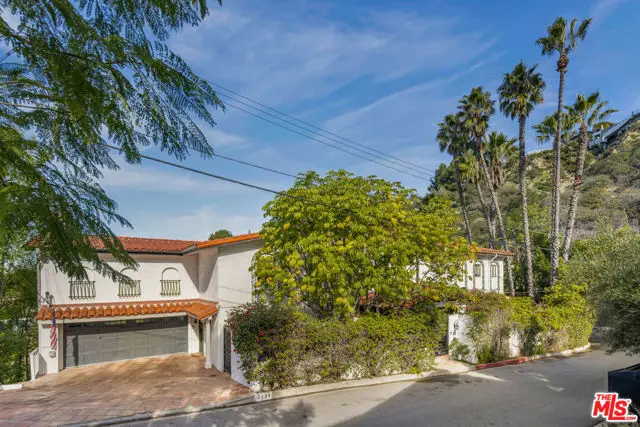 2299 Gloaming Way, Beverly Hills, CA 90210 - #2