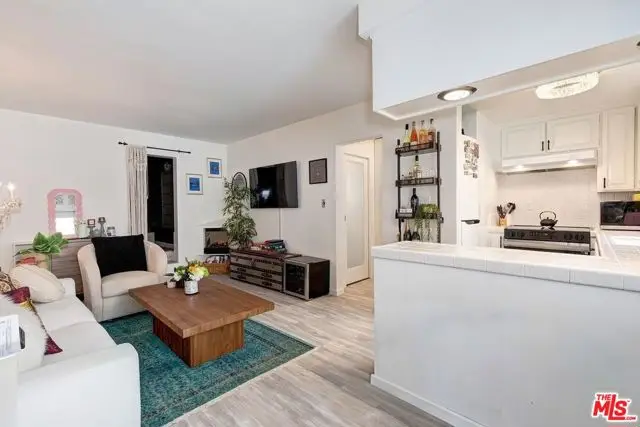 8155 Manitoba Street #12, Playa Del Rey, CA 90293 - Image #1