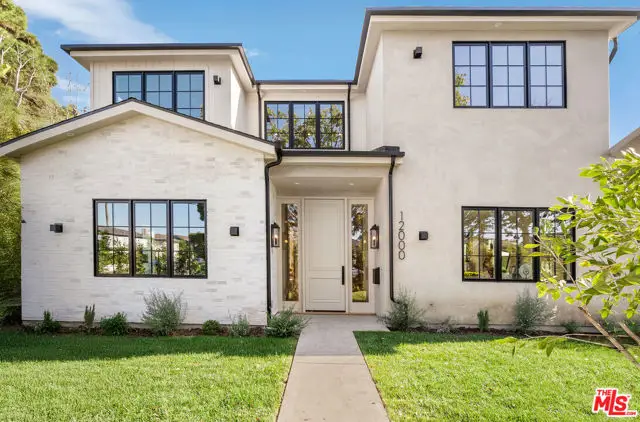 12000 Navy Street, Los Angeles, CA 90066 - Image #2