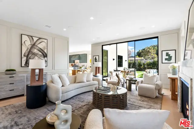 12000 Navy Street, Los Angeles, CA 90066 - Image #3