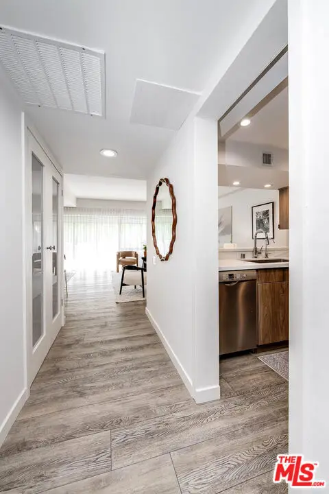 7135 Hollywood Boulevard #305, Los Angeles, CA 90046 - #3