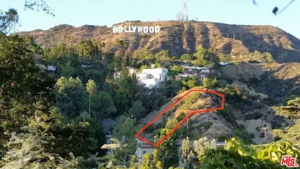 6053 Rodgerton Drive, Los Angeles, CA 90068