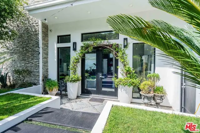 1441 Summitridge Drive, Beverly Hills, CA 90210 - Image #2