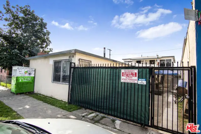 8219 S Central Avenue, Los Angeles, CA 90001 - #2