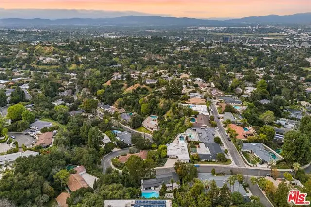 3465 Valley Meadow Road, Sherman Oaks, CA 91403 - #3
