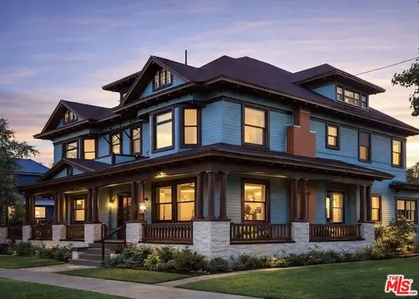 3977 S Budlong Avenue, Los Angeles, CA 90037