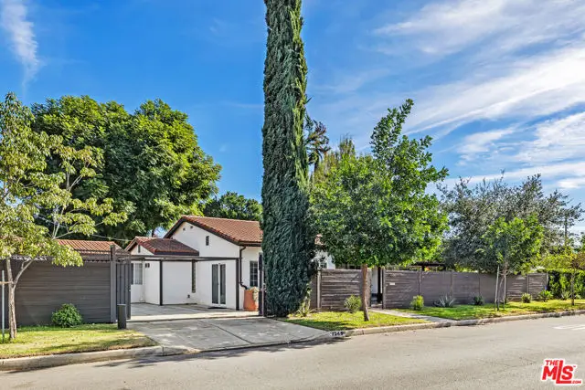 7340 Farralone Avenue, Canoga Park, CA 91303 - #2