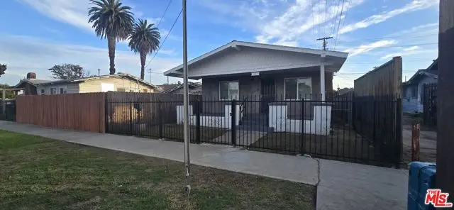 1612 W 55th Street, Los Angeles, CA 90062 - #2
