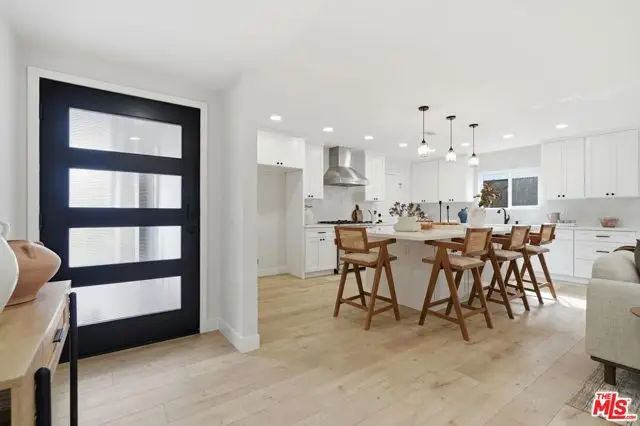 19891 Gloucester Lane, Huntington Beach, CA 92646 - #3