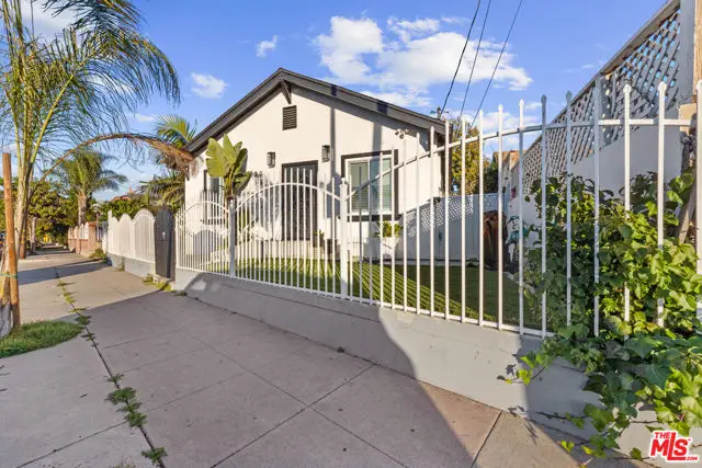 2016 10th Avenue, Los Angeles, CA 90018 - #1