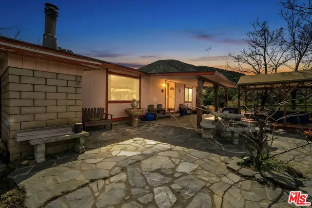 11426 Sierra Highway, Santa Clarita, CA 91390 - #2