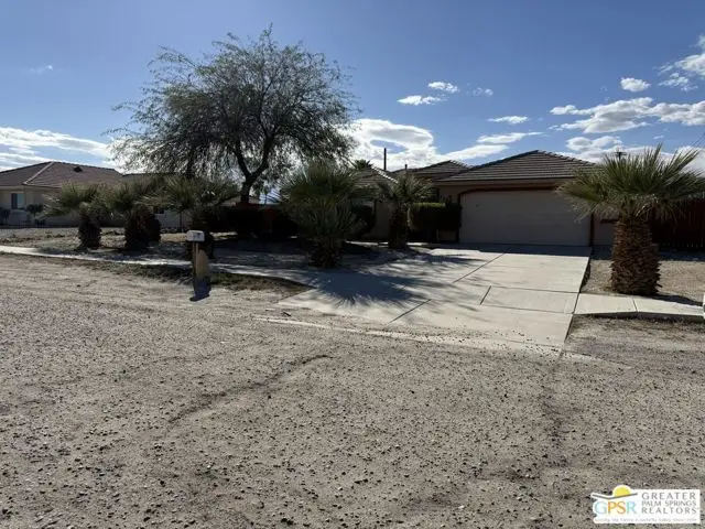 2869 Stardust Avenue, Thermal, CA 92274 - #3