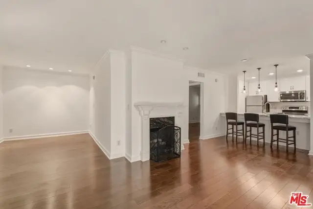 141 S Clark Drive #225, Los Angeles, CA 90048 - #3