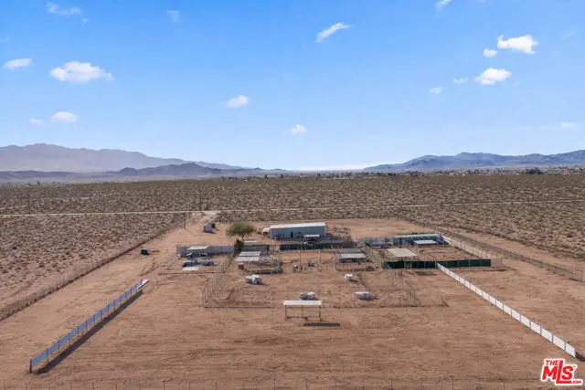 9025 Camp Rock Road, Lucerne Valley, CA 92356 - #3