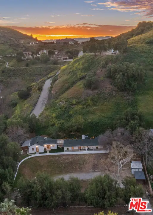 10327 Wheatland Avenue, Sunland, CA 91040 - #2