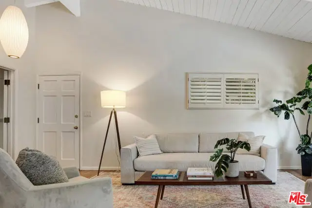 1115 N Beverly Glen Boulevard, Los Angeles, CA 90077 - #2