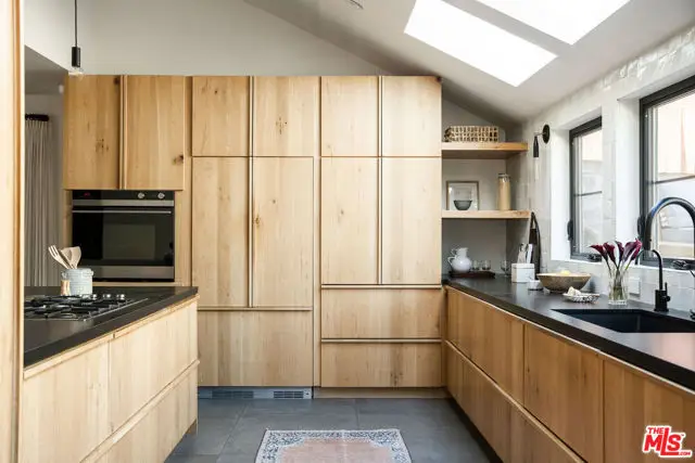 6017 La Prada Street, Los Angeles, CA 90042 - #2