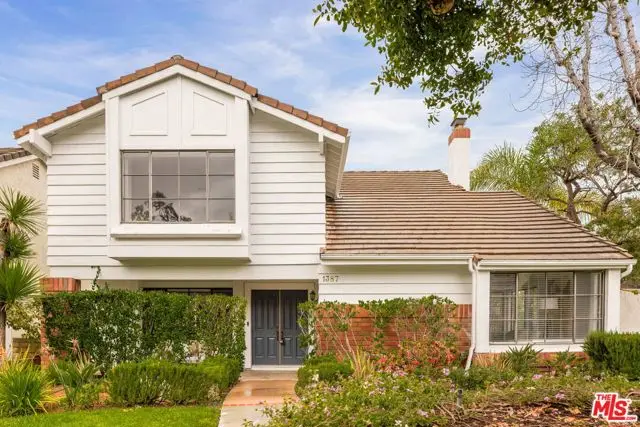 1387 Avenida De Cortez, Pacific Palisades, CA 90272 - #1