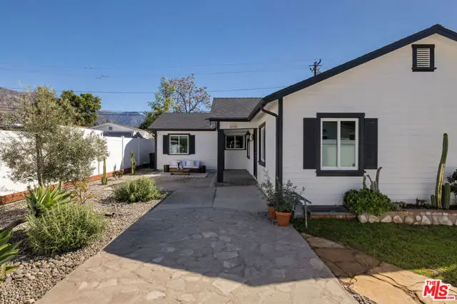 2130 El Sereno Avenue, Altadena, CA 91001 - #2