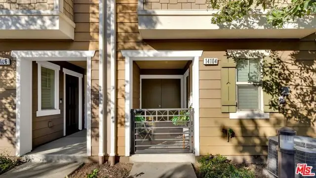 14104 W Chapparel Lane, Van Nuys, CA 91405 - #3